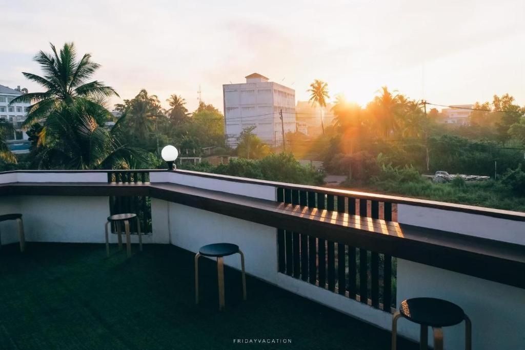 Sleepbox Hostel Suratthani Surat Thani Eksteriør billede