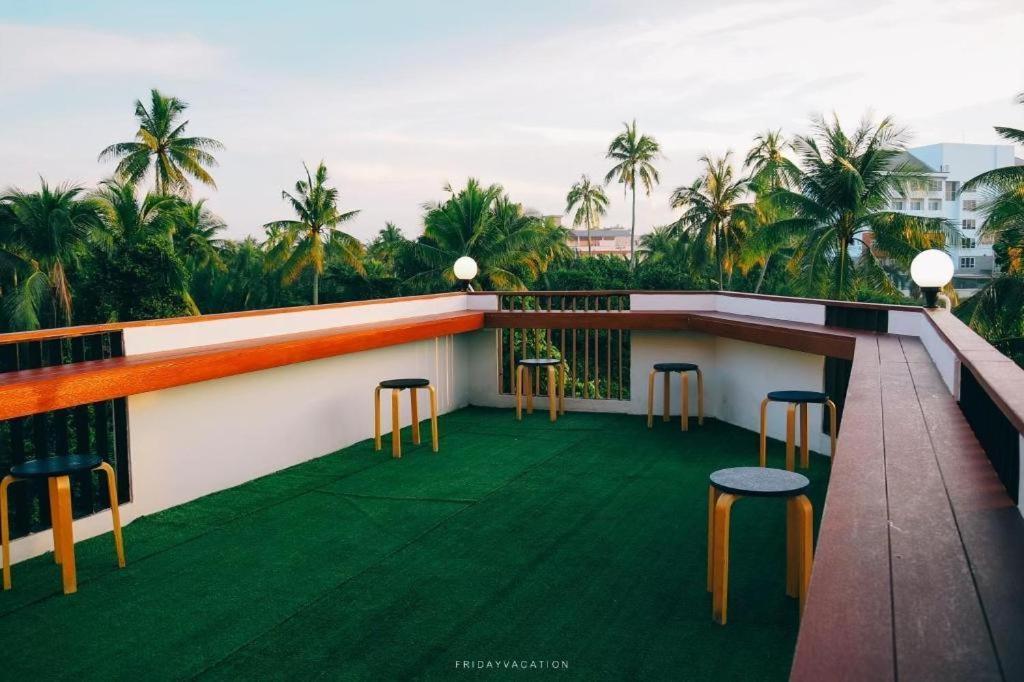 Sleepbox Hostel Suratthani Surat Thani Eksteriør billede