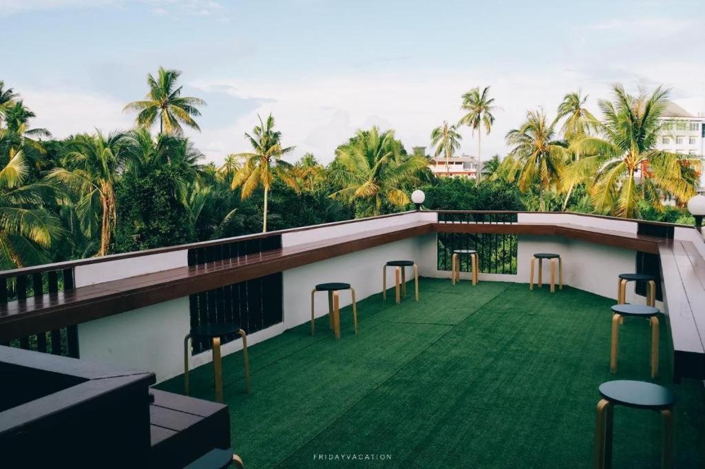 Sleepbox Hostel Suratthani Surat Thani Eksteriør billede